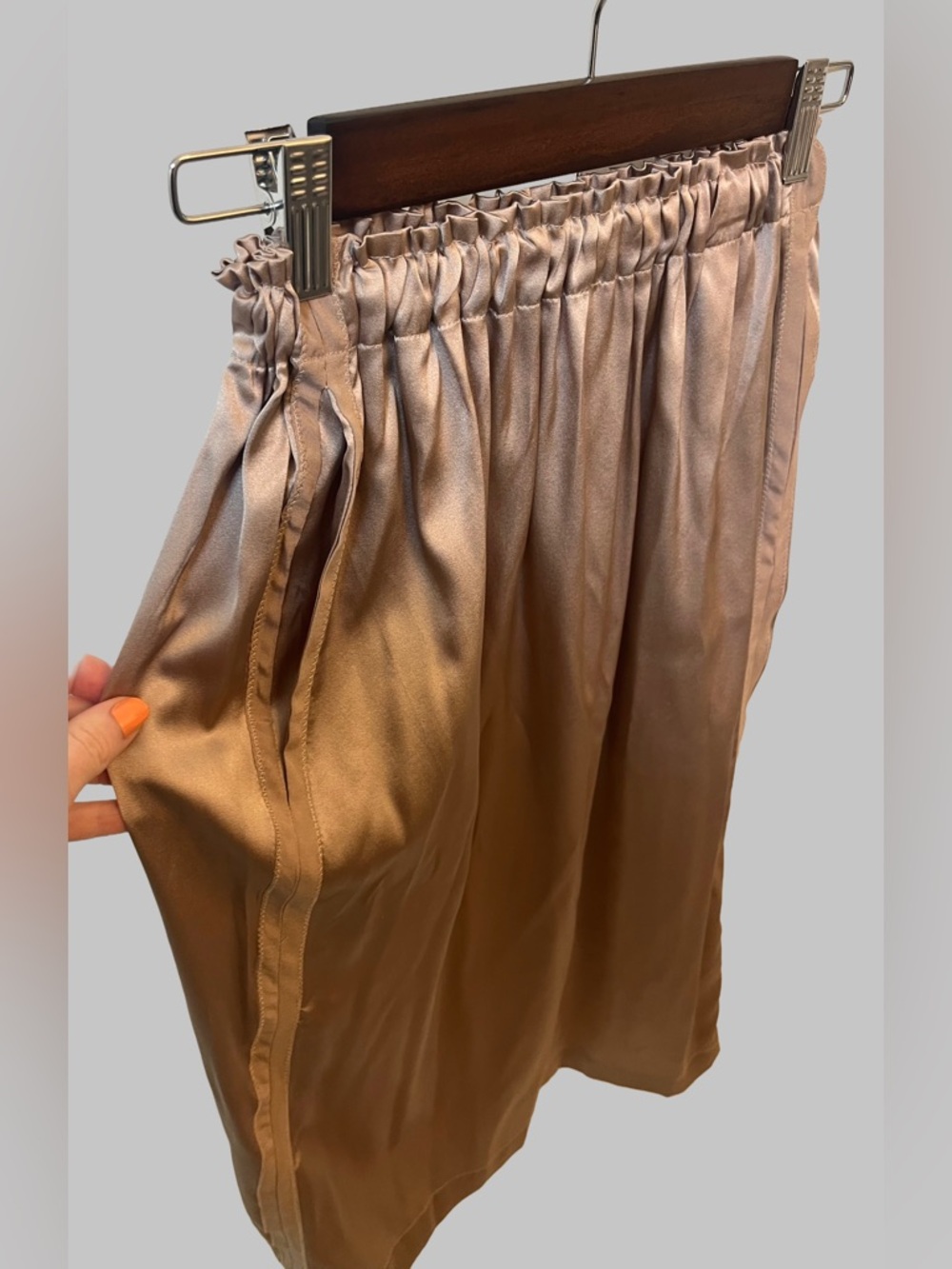 Brazeau Tricot Champagne Taupe Silk Skirt Size 1 - Picture 7 of 11